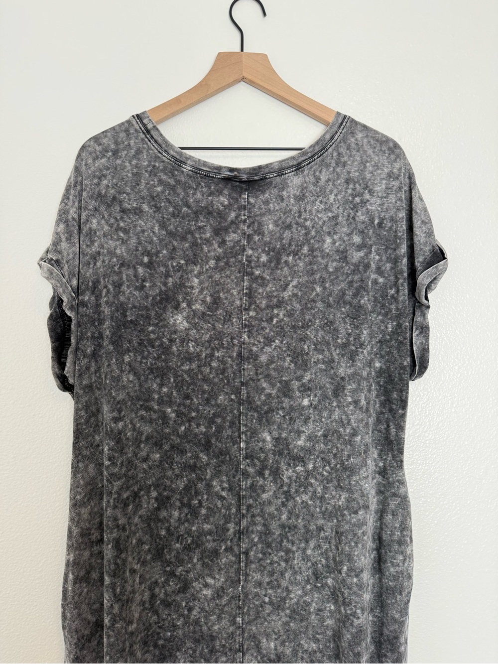Torrid - Jersey Black Mineral Wash Snake Flower Short Sleeve Tee Shirt Dress 1X - Picture 9 of 11